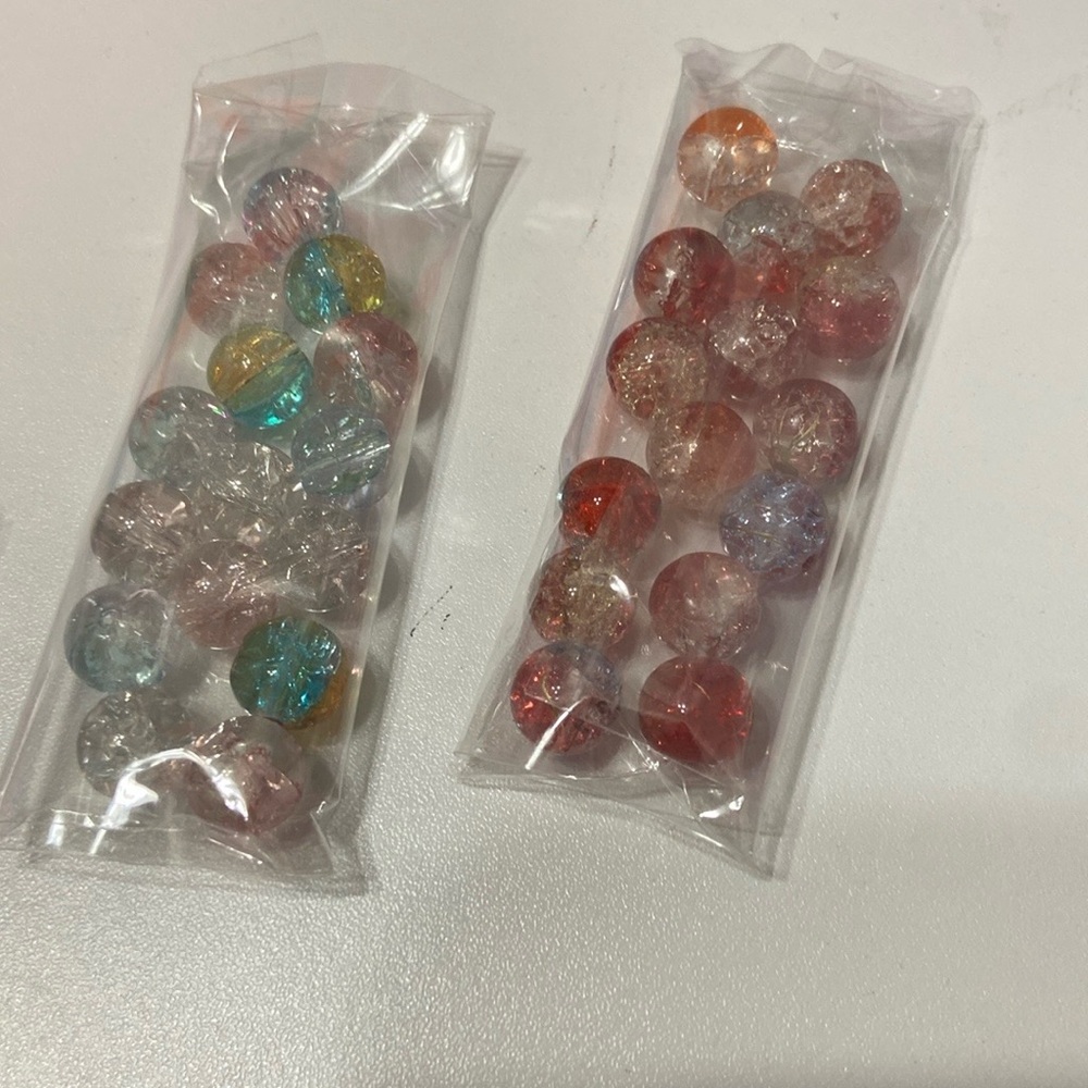 9 bags with 15 beads in each. Brand new.